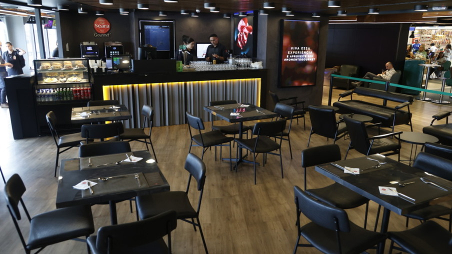 Seara Gourmet inaugura seu primeiro restaurante no maior aeroporto do Brasil